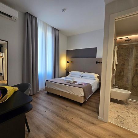 Hotel Porta Pia Roma Esterno foto