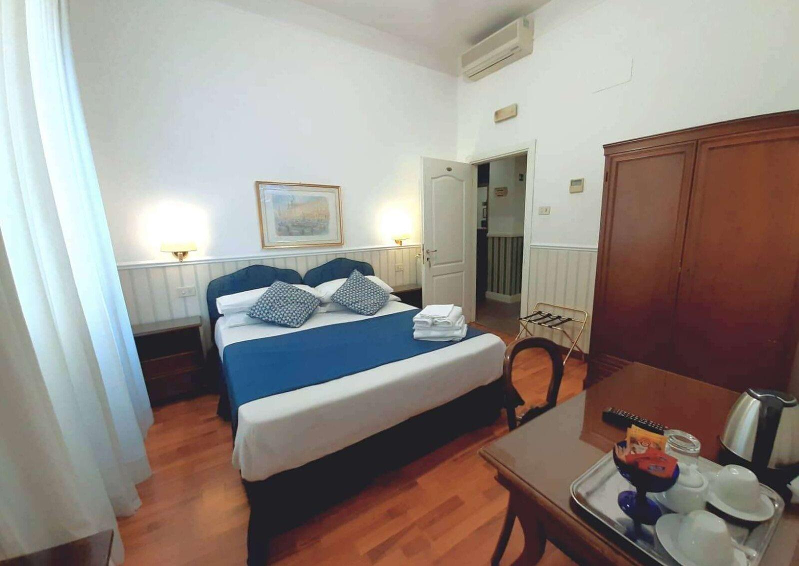 Hotel Porta Pia Roma Esterno foto