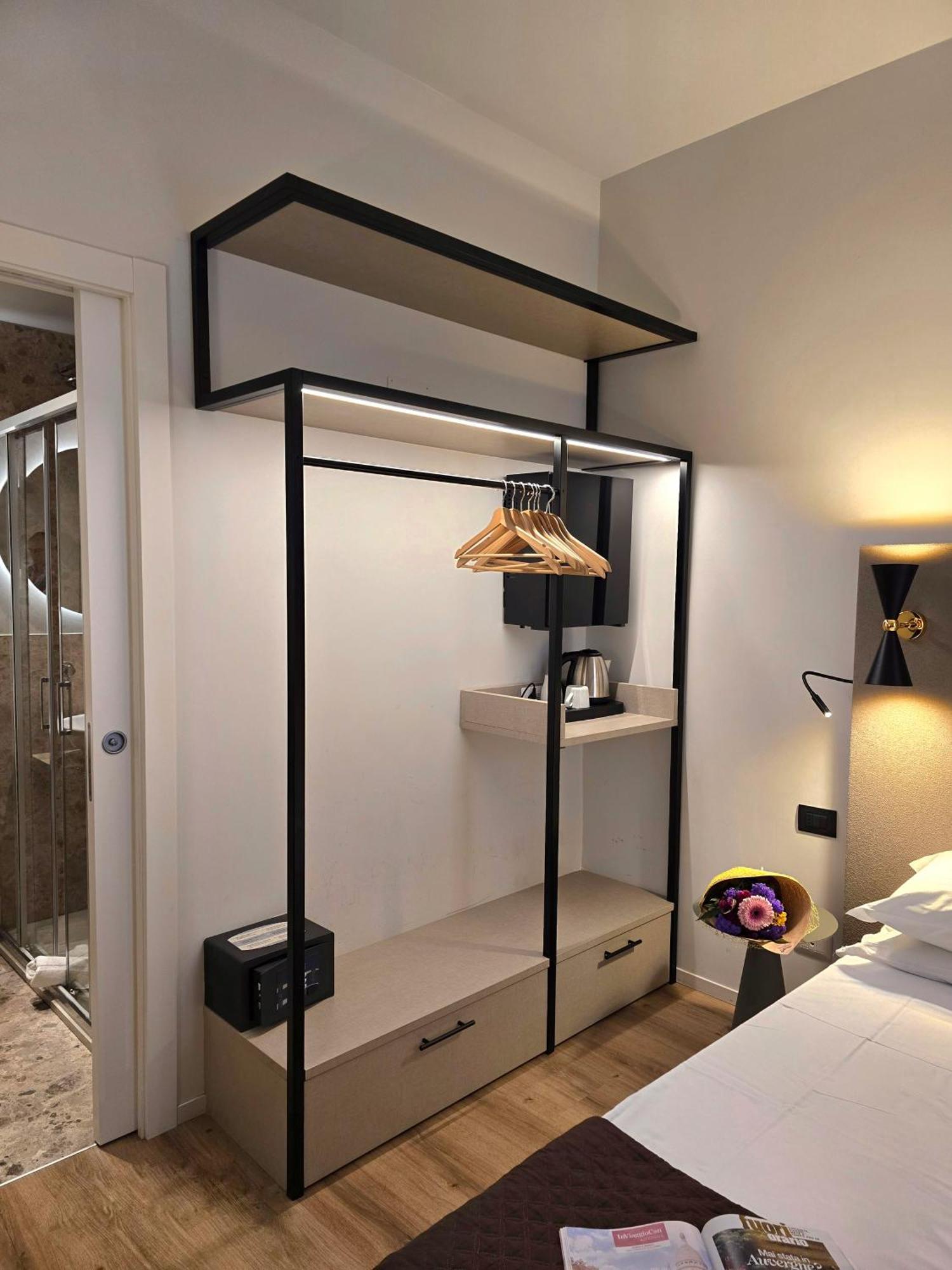 Hotel Porta Pia Roma Esterno foto