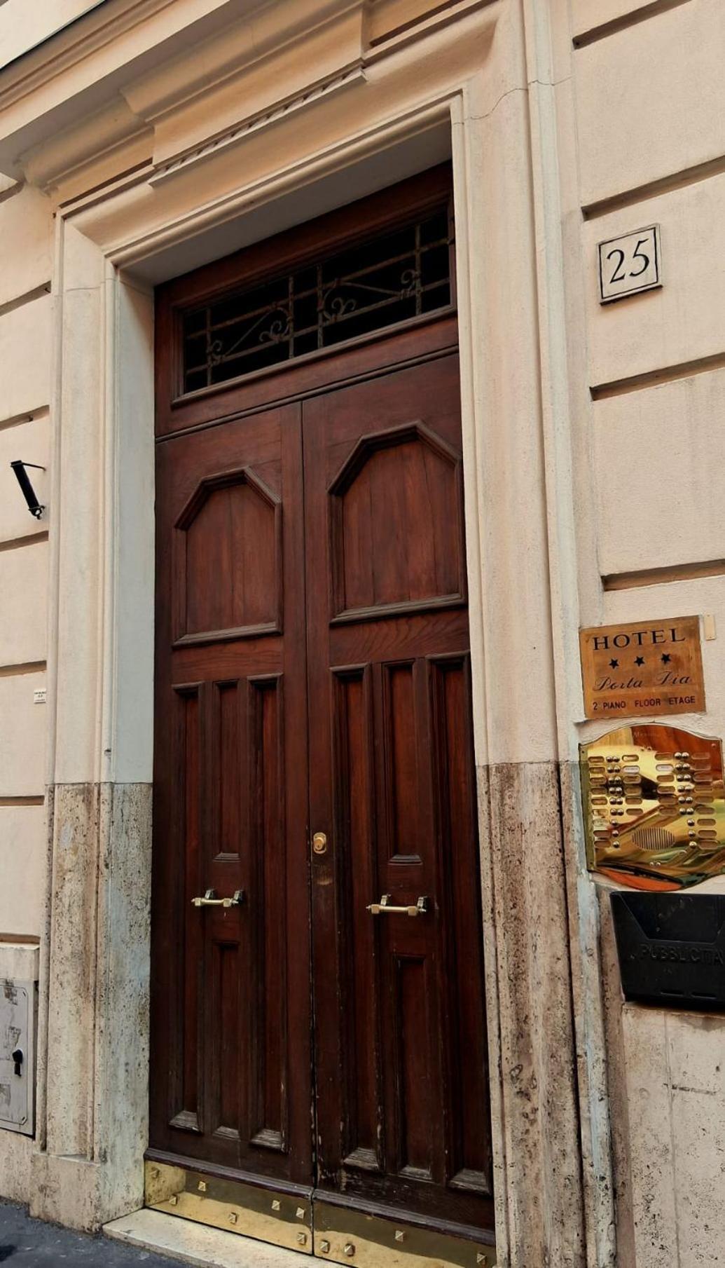 Hotel Porta Pia Roma Esterno foto