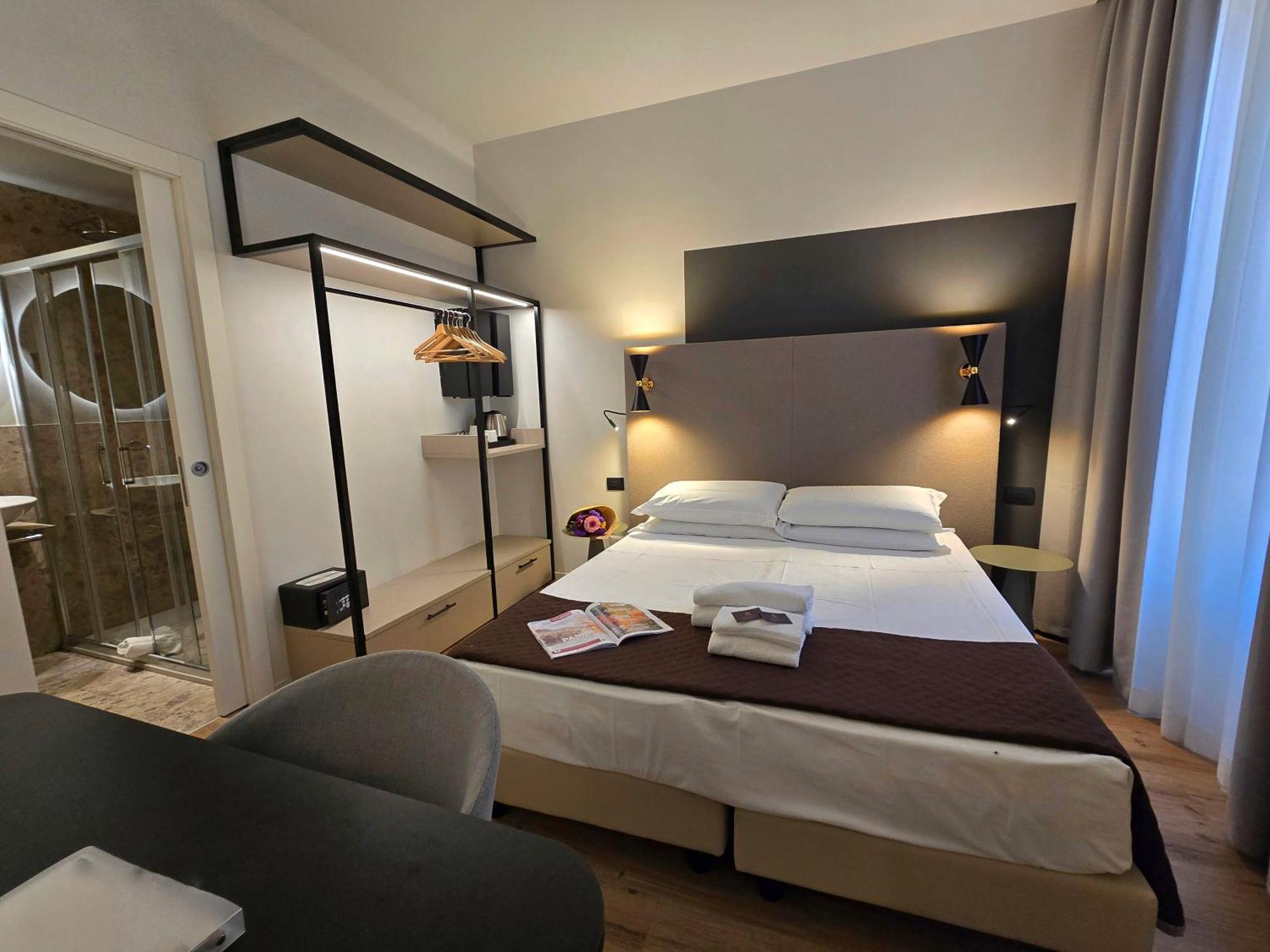 Hotel Porta Pia Roma Esterno foto